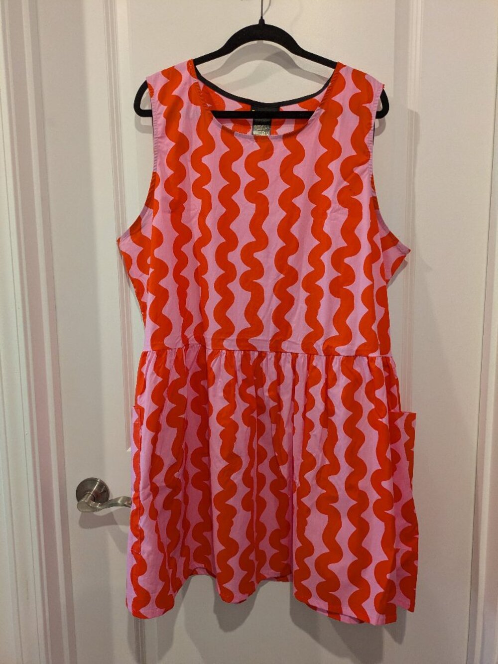 Nooworks "Pink Squiggle" Big Pocket Dress - Picture 2 of 2